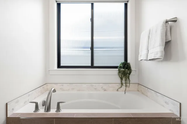 $1,150,000 | 4984 West Little Feather Street, Eagle, ID 83616