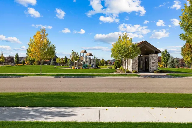 $1,150,000 | 4984 West Little Feather Street, Eagle, ID 83616