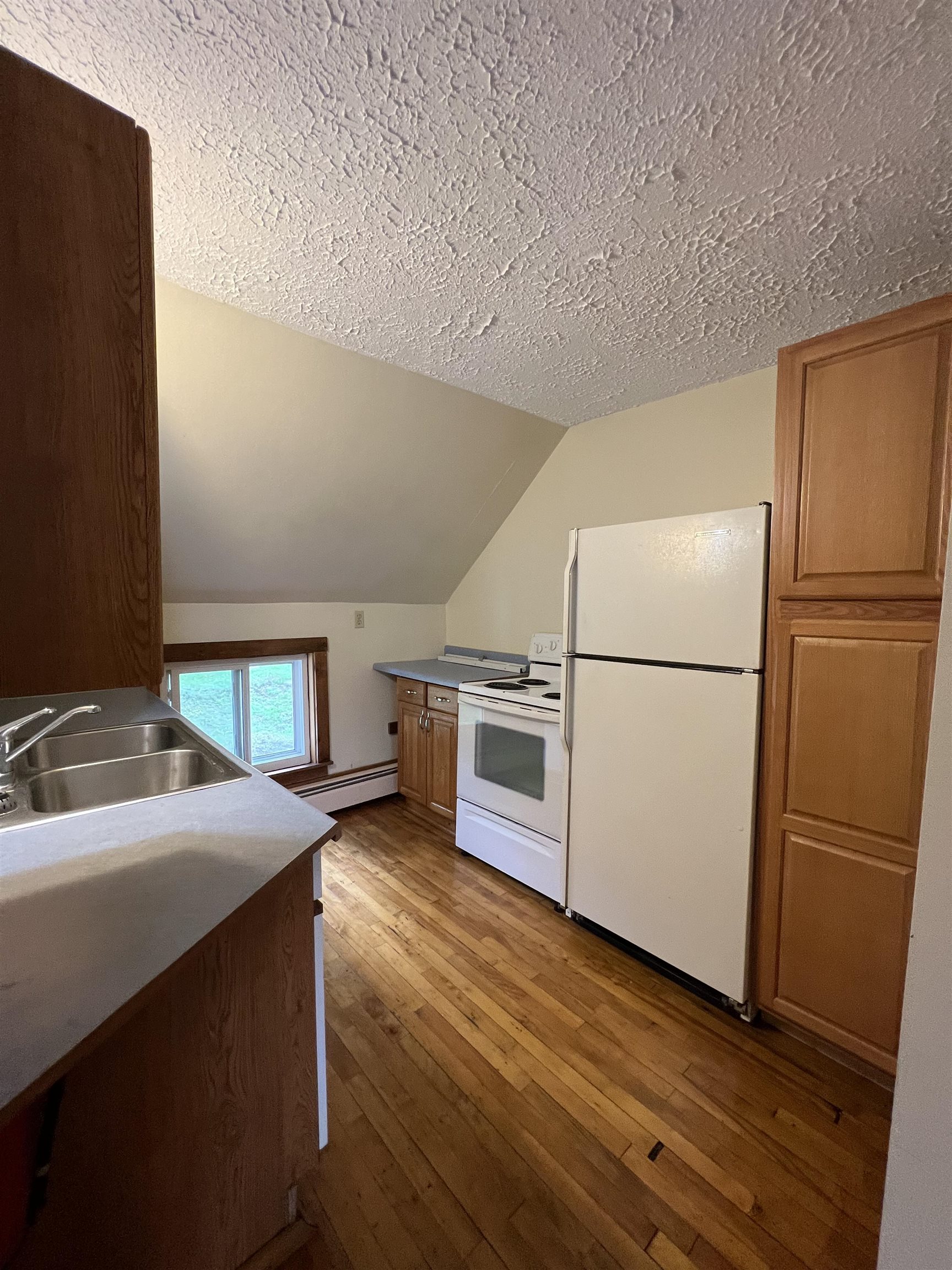 126 Bronson Street Littleton, NH 03561 - Photo 28 of 39