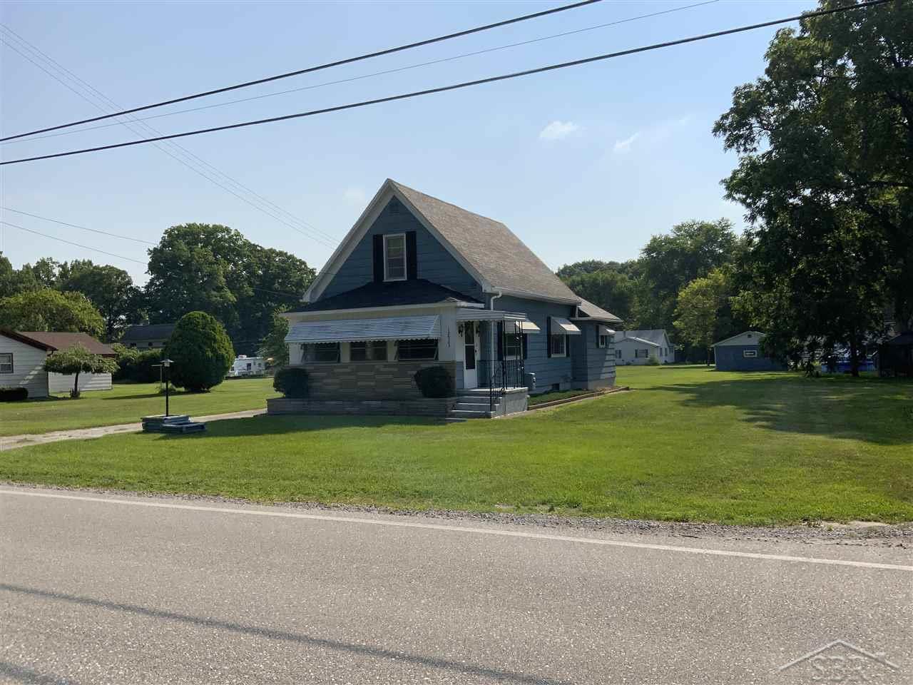 12923 Nichols Road Burt, MI 48417 - Photo 4 of 17