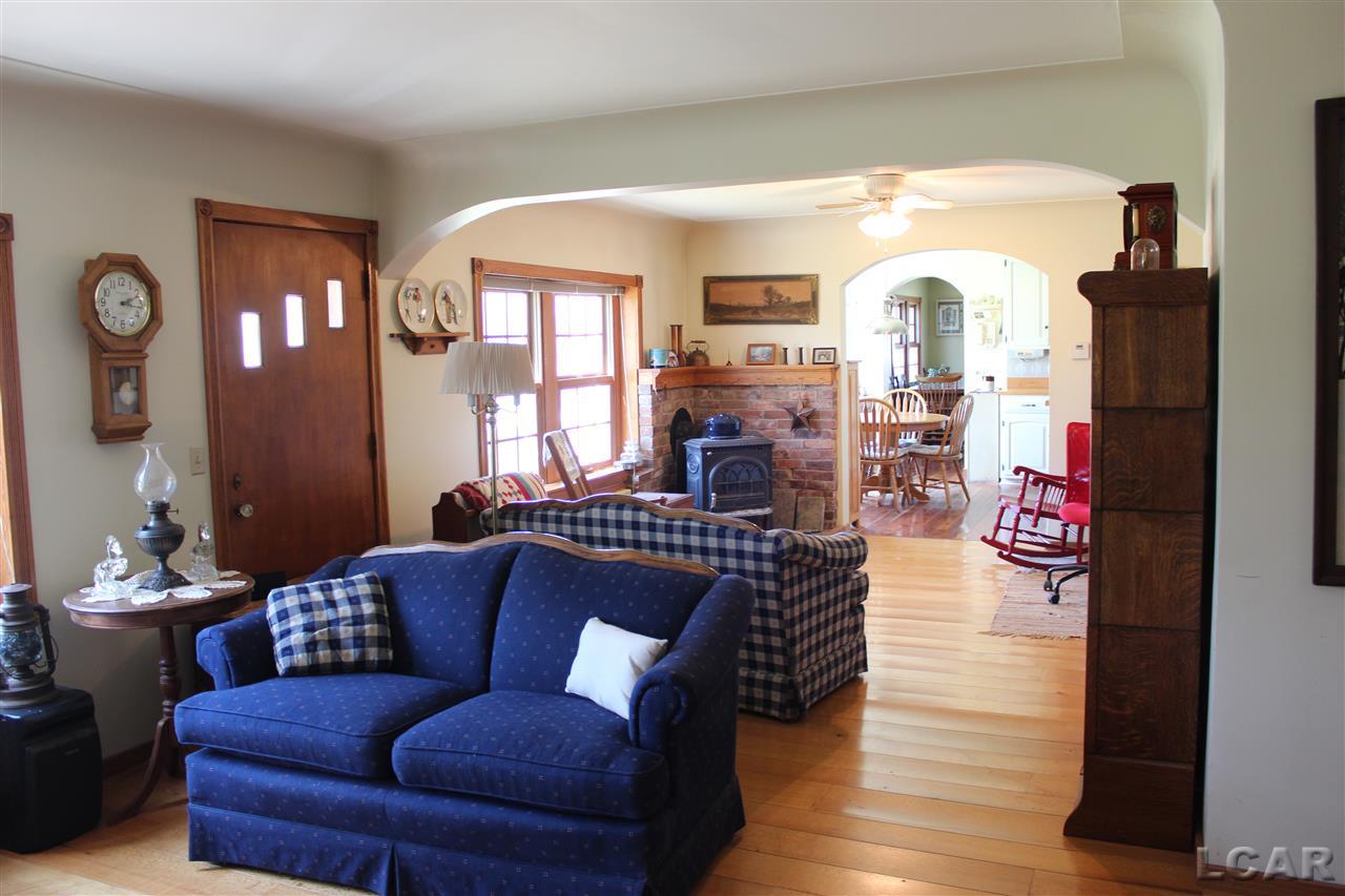12483 Hogan Road Clinton, MI 49236 - Photo 35 of 46 31286127-34.JPG