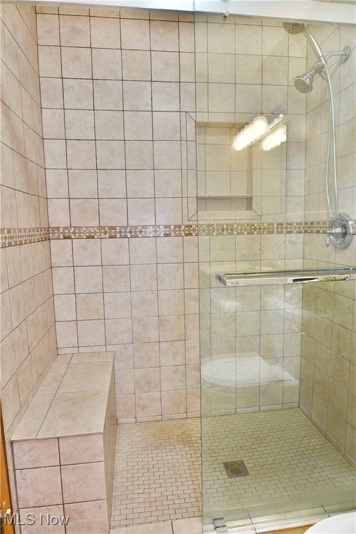 7155 Drake State Line Road Burghill, OH 44404 - Photo 32 of 50 Bathroom with a shower stall