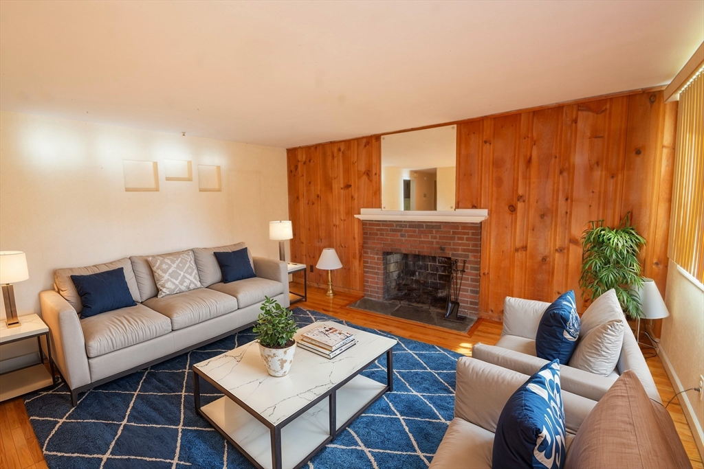 103 Laurel Road Norwood, MA 02062 - Photo 3 of 16 Gallery Image 3