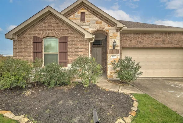 $2,550 | 3334 Tug Way, Baytown, TX 77523
