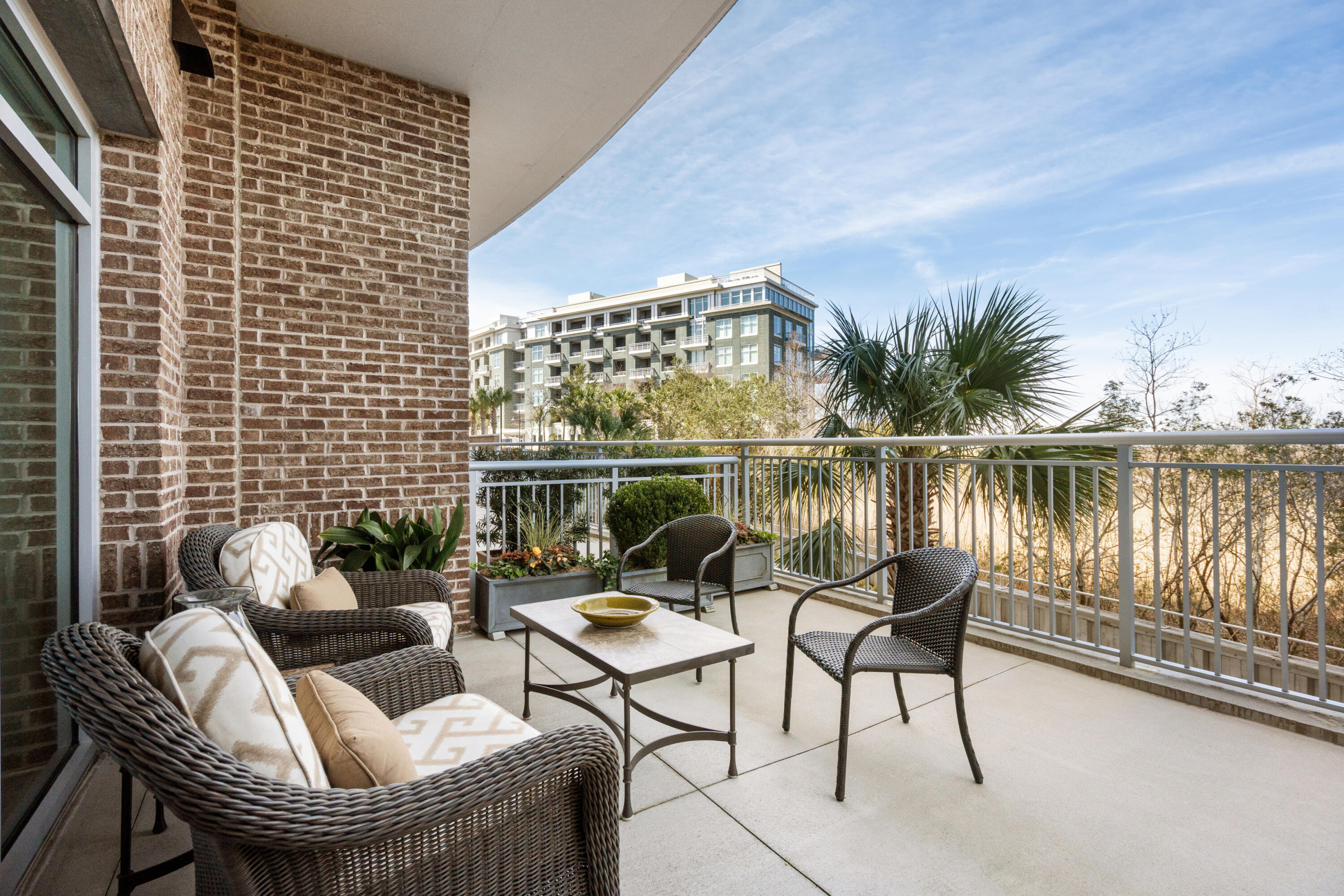 155 Wingo Way, Unit 416 Mount Pleasant, SC 29464 - Photo 21 of 42 155WingoWay-KeenEyeMarketing-053