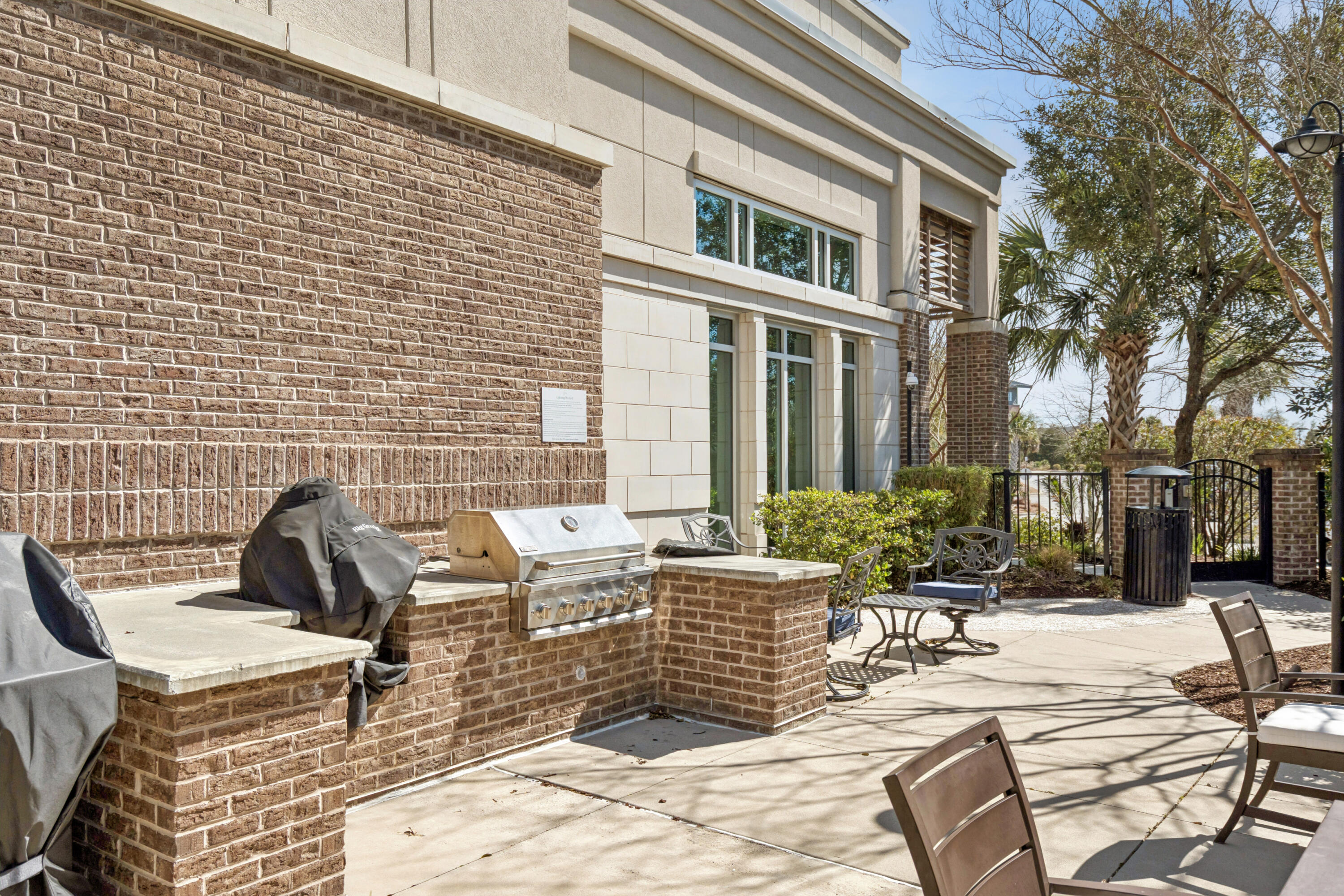 155 Wingo Way, Unit 416 Mount Pleasant, SC 29464 - Photo 31 of 42 155WingoWay-KeenEyeMarketing-063
