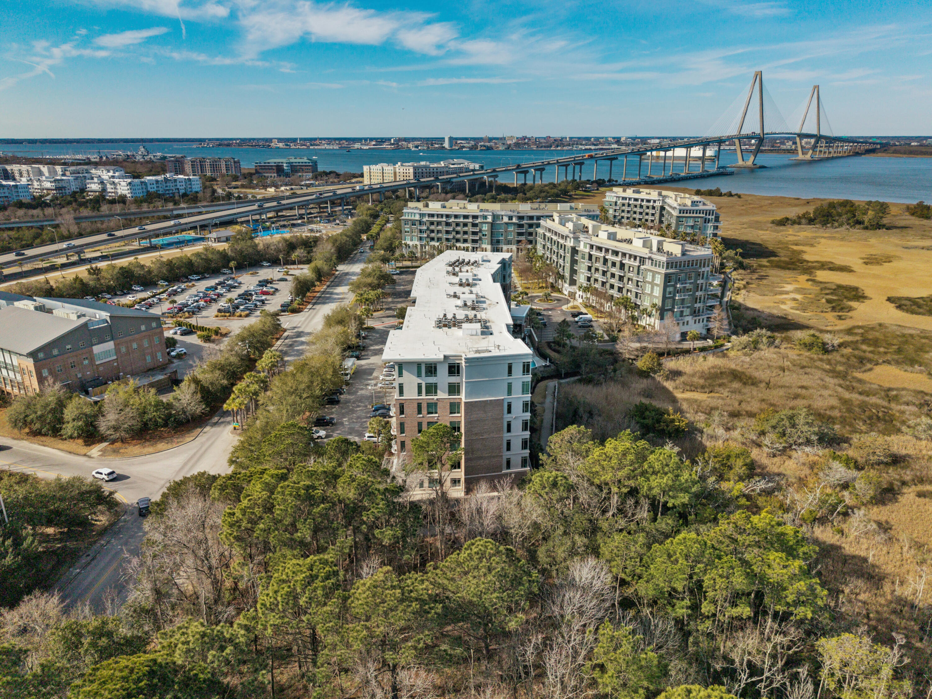 155 Wingo Way, Unit 416 Mount Pleasant, SC 29464 - Photo 38 of 42 155WingoWay-KeenEyeMarketing-013