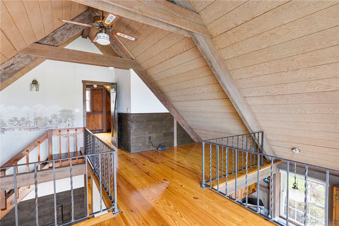 47 South Shore Road Little Compton, RI 02837 - Photo 19 of 50