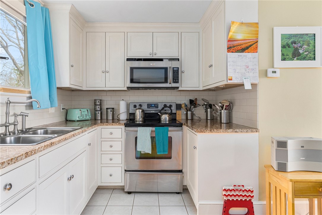 47 South Shore Road Little Compton, RI 02837 - Photo 26 of 50