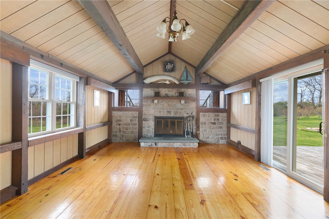 47 South Shore Road Little Compton, RI 02837 - Photo 4 of 50