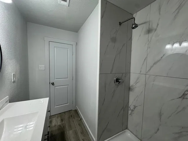 $2,000 | 309 Hillcrest Street, Mansfield, TX 76063