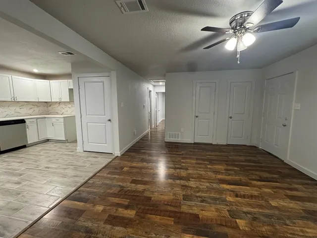 $2,000 | 309 Hillcrest Street, Mansfield, TX 76063