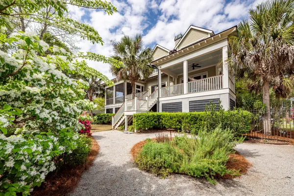 $950,000 | 599 2 Mile Run, Johns Island, SC 29455