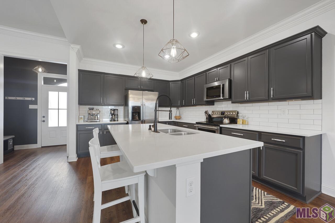 17831 Beech Ridge Avenue Baton Rouge, LA 70817 - Photo 4 of 28 Gallery Image 4