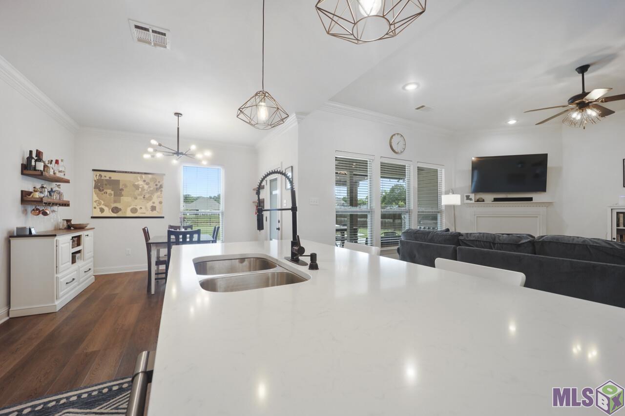 17831 Beech Ridge Avenue Baton Rouge, LA 70817 - Photo 7 of 28 Gallery Image 7