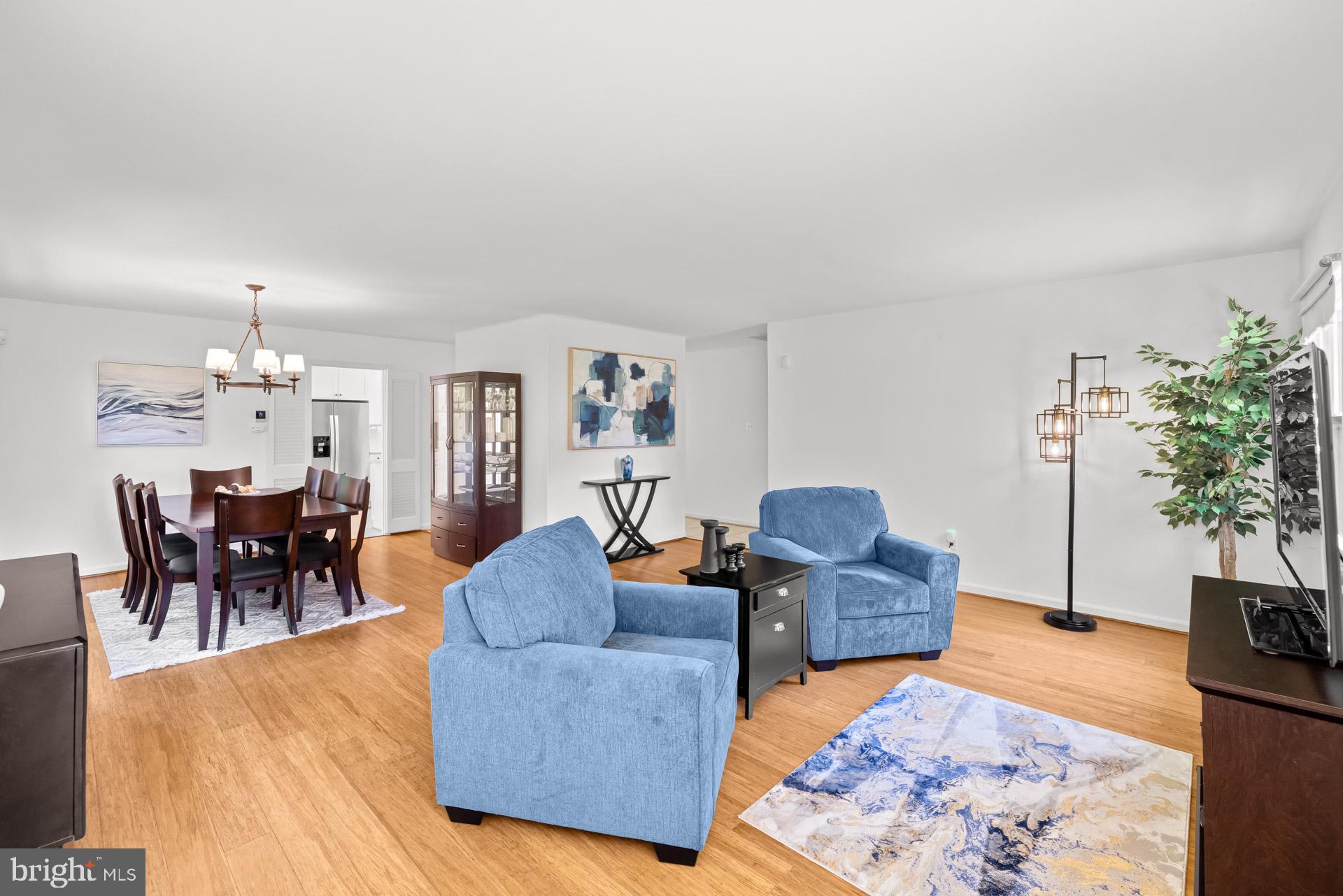 2925 Beaverwood Lane Silver Spring, MD 20906 - Photo 8 of 44 Living Room