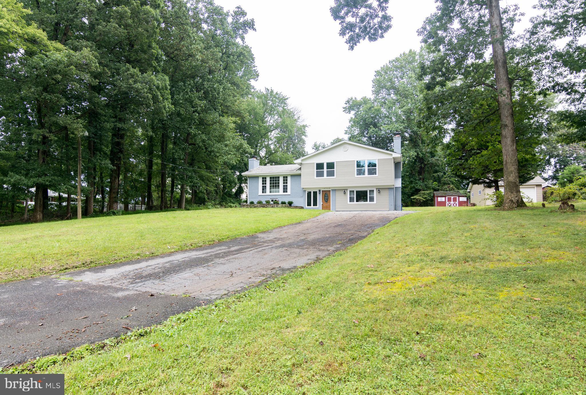 15305 Sweetridge Road Silver Spring, MD 20905 - Photo 44 of 45 Drive Way