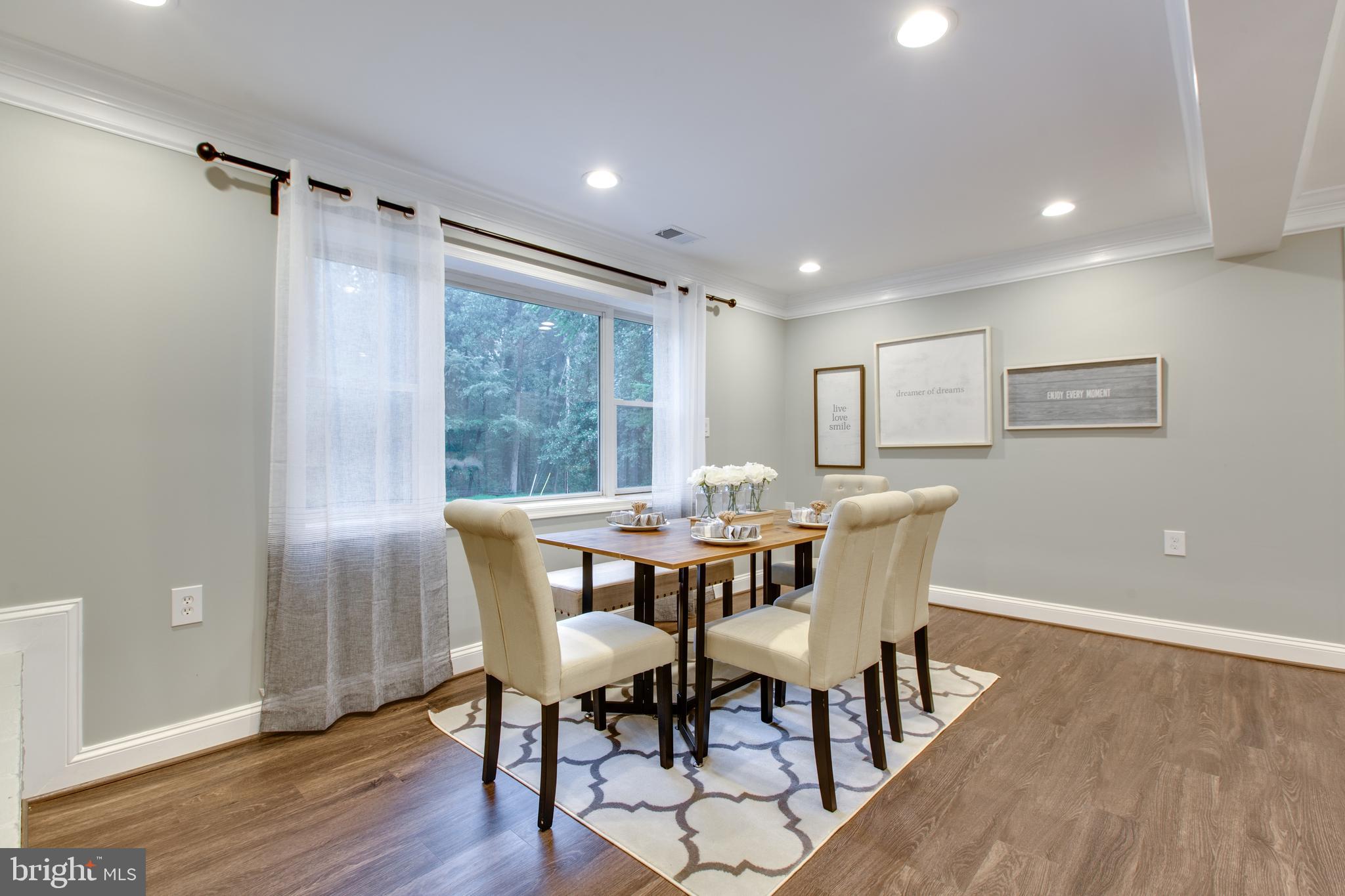 15305 Sweetridge Road Silver Spring, MD 20905 - Photo 7 of 45 Eat-In Kitchen
