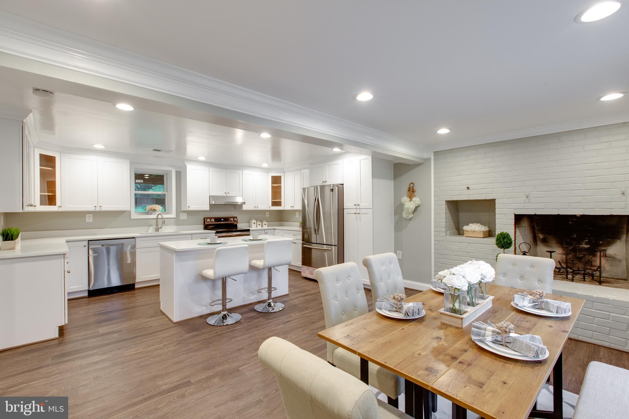 15305 Sweetridge Road Silver Spring, MD 20905 - Photo 9 of 45 Kitchen w/Eat-In