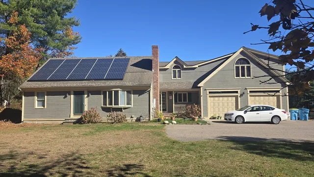 $1,049,000 | 64 Village Street, Millis, MA 02054