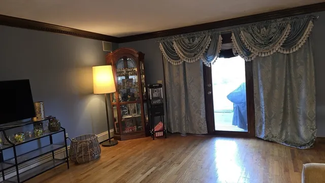 $1,049,000 | 64 Village Street, Millis, MA 02054