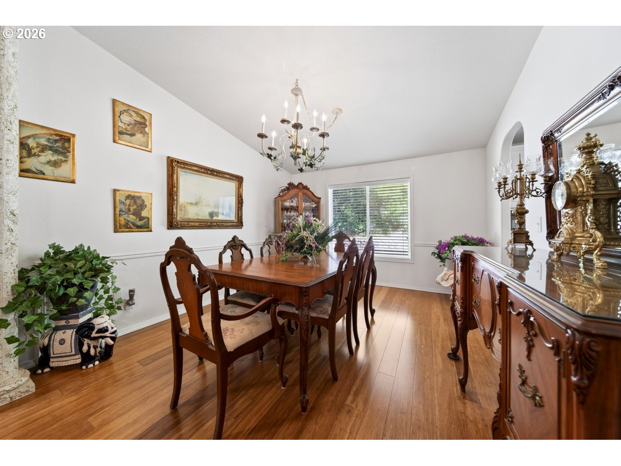 83239 North Pioneer Road Florence, OR 97439 - Photo 16 of 48 Dining Room