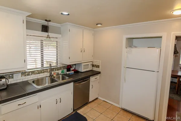 $1,800 | 40246 Dream Street, Big Bear Lake, CA 92315