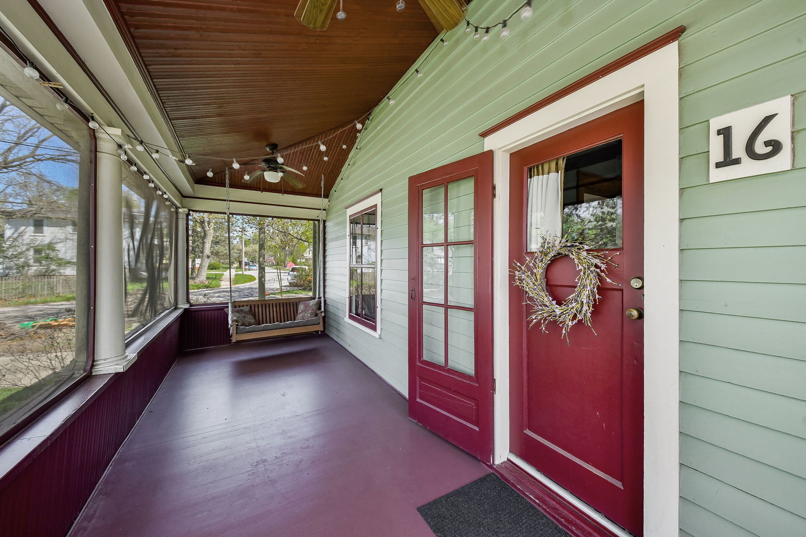 16 South Harrison Street Batavia, IL 60510 - Photo 3 of 19