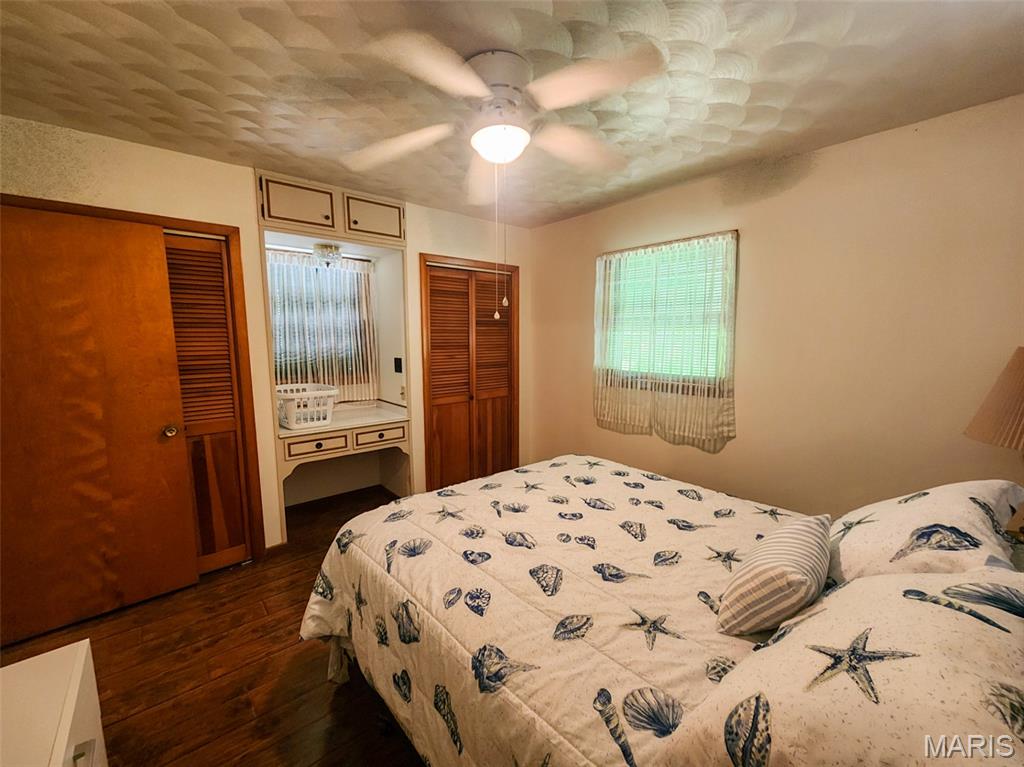 15222 Circle Drive Gillespie, IL 62033 - Photo 20 of 32