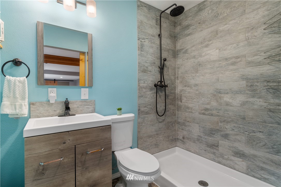 5001 Shellridge Road Northwest Olympia, WA 98502 - Photo 33 of 39 Gallery Image 33
