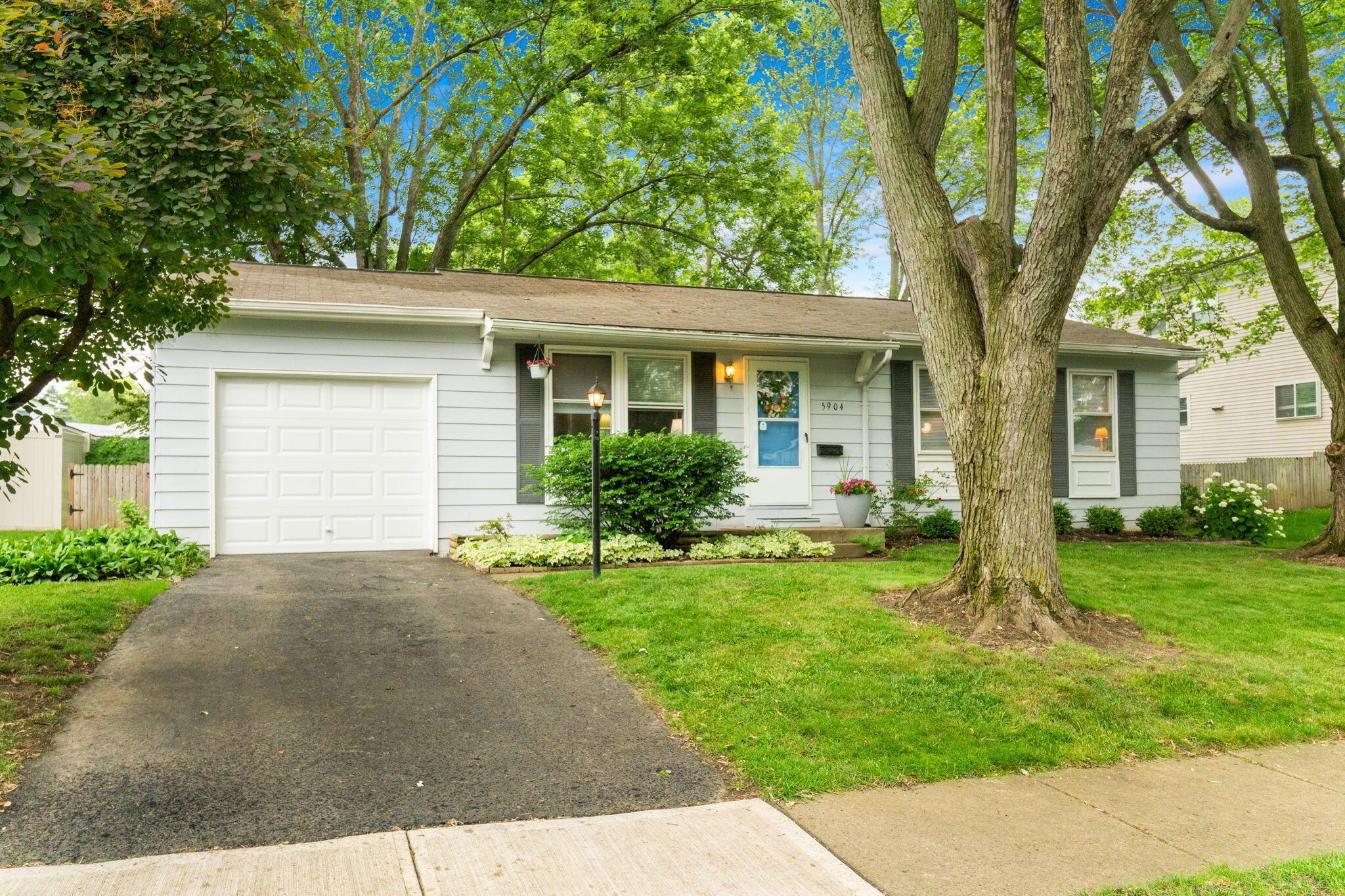 5904 Dakar Road East Westerville, OH 43081 - Photo 4 of 53 5904 Dakar Rd (Exterior)-5