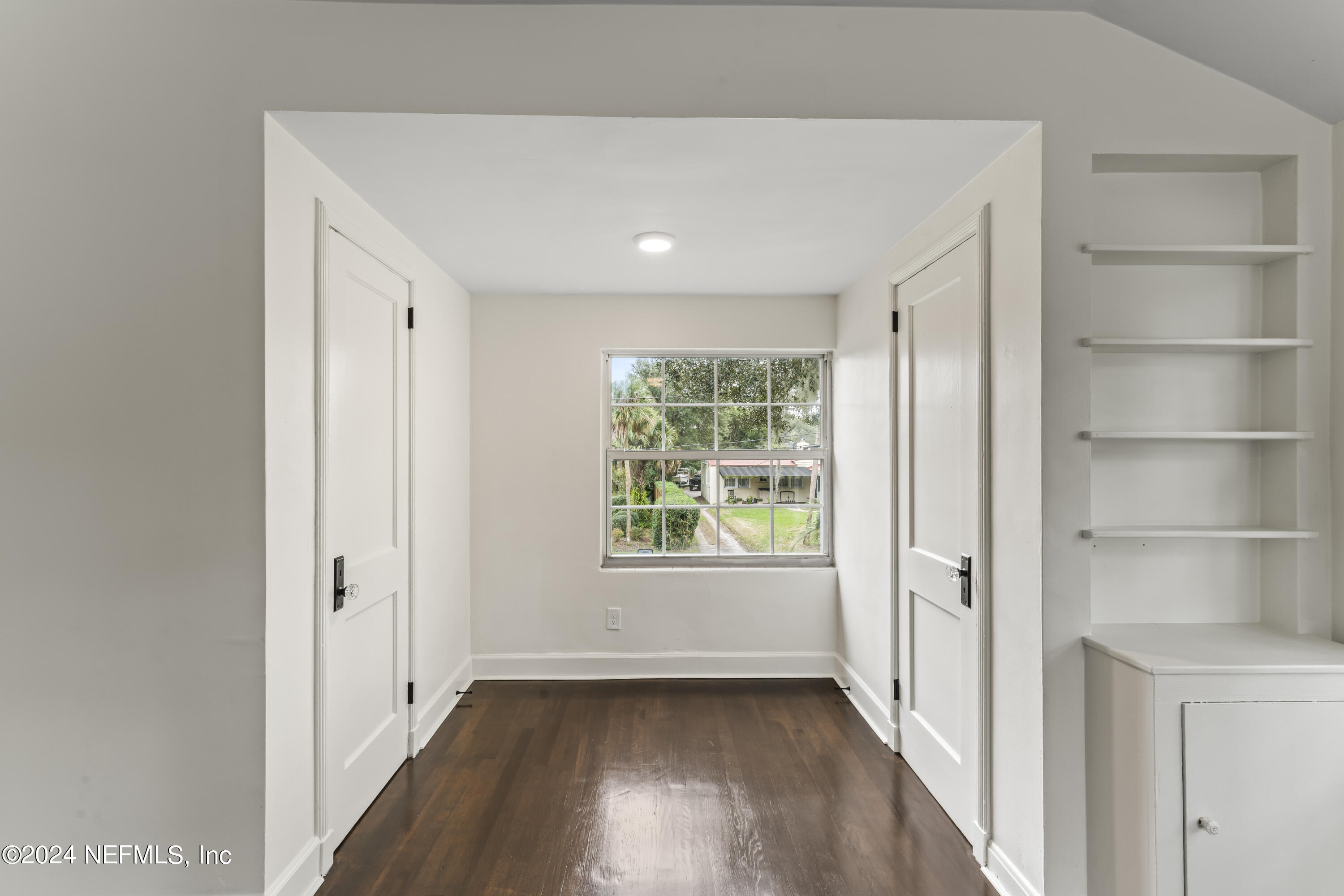 1515 Berwick Road Jacksonville, FL 32207 - Photo 33 of 56 Bedroom nook