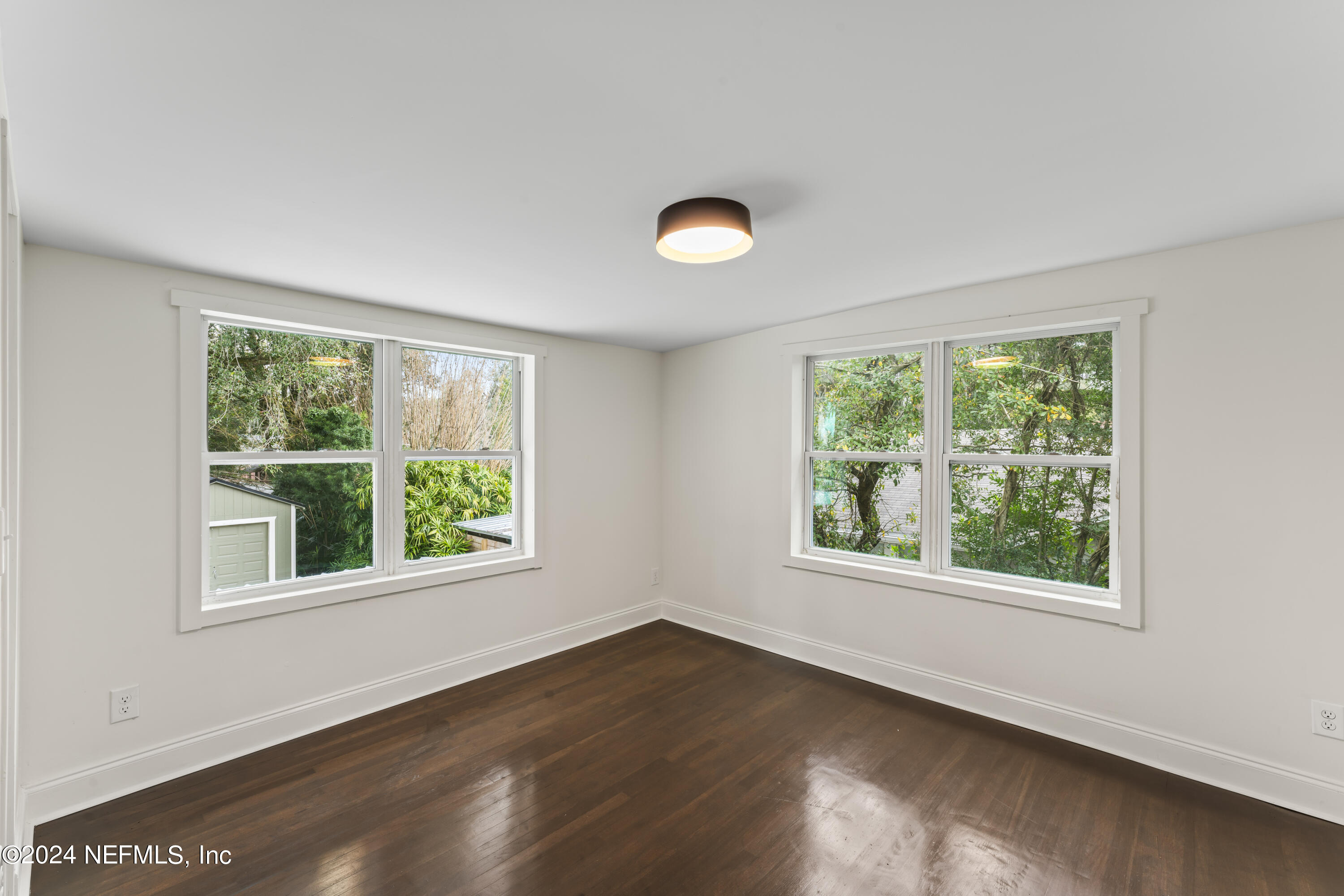 1515 Berwick Road Jacksonville, FL 32207 - Photo 34 of 56 Bedroom 3