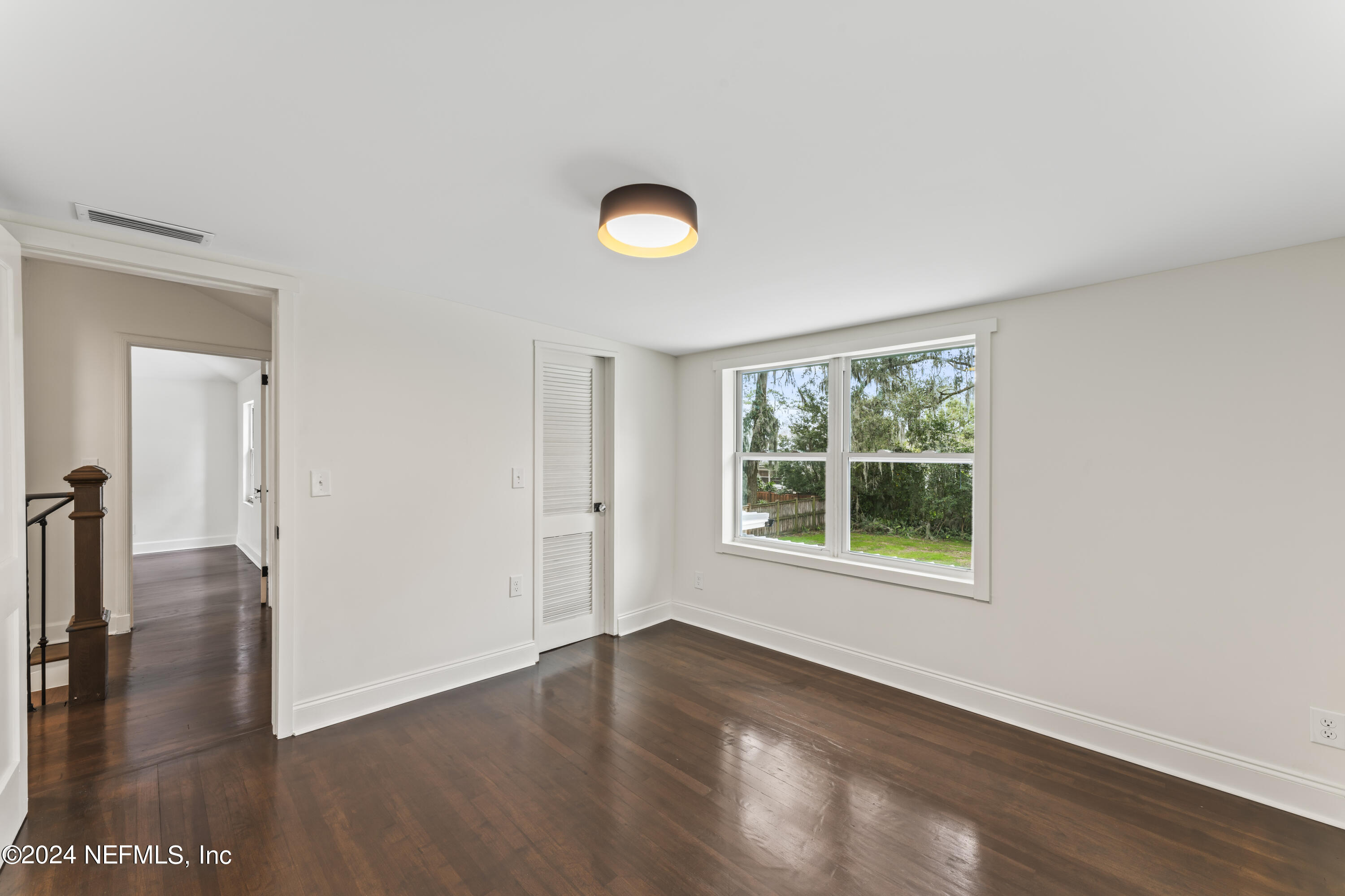 1515 Berwick Road Jacksonville, FL 32207 - Photo 35 of 56 Bedroom 3
