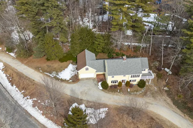 $550,000 | 39 Birch Glen Drive, Bennington, NH 03442