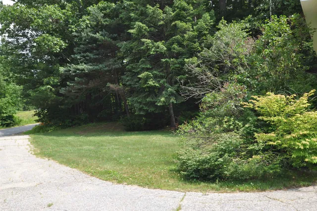 $550,000 | 39 Birch Glen Drive, Bennington, NH 03442