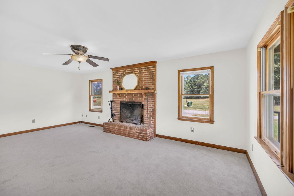 211 Andrews Chapel Road Hodges, SC 29653 - Photo 4 of 36