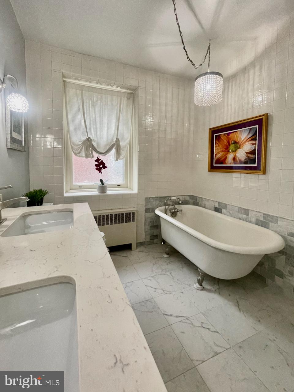 2103 Baynard Boulevard Wilmington, DE 19802 - Photo 34 of 75 Soaking Tub & double sink vanity