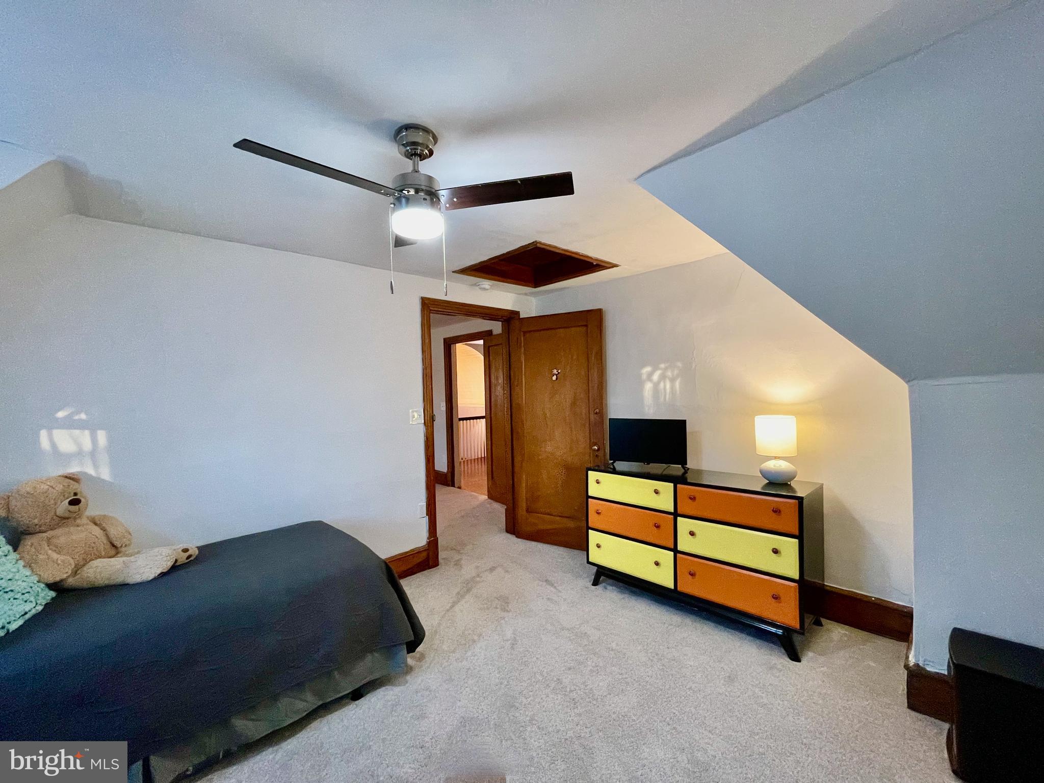 2103 Baynard Boulevard Wilmington, DE 19802 - Photo 51 of 75 Au-Pair Room 3rd floor