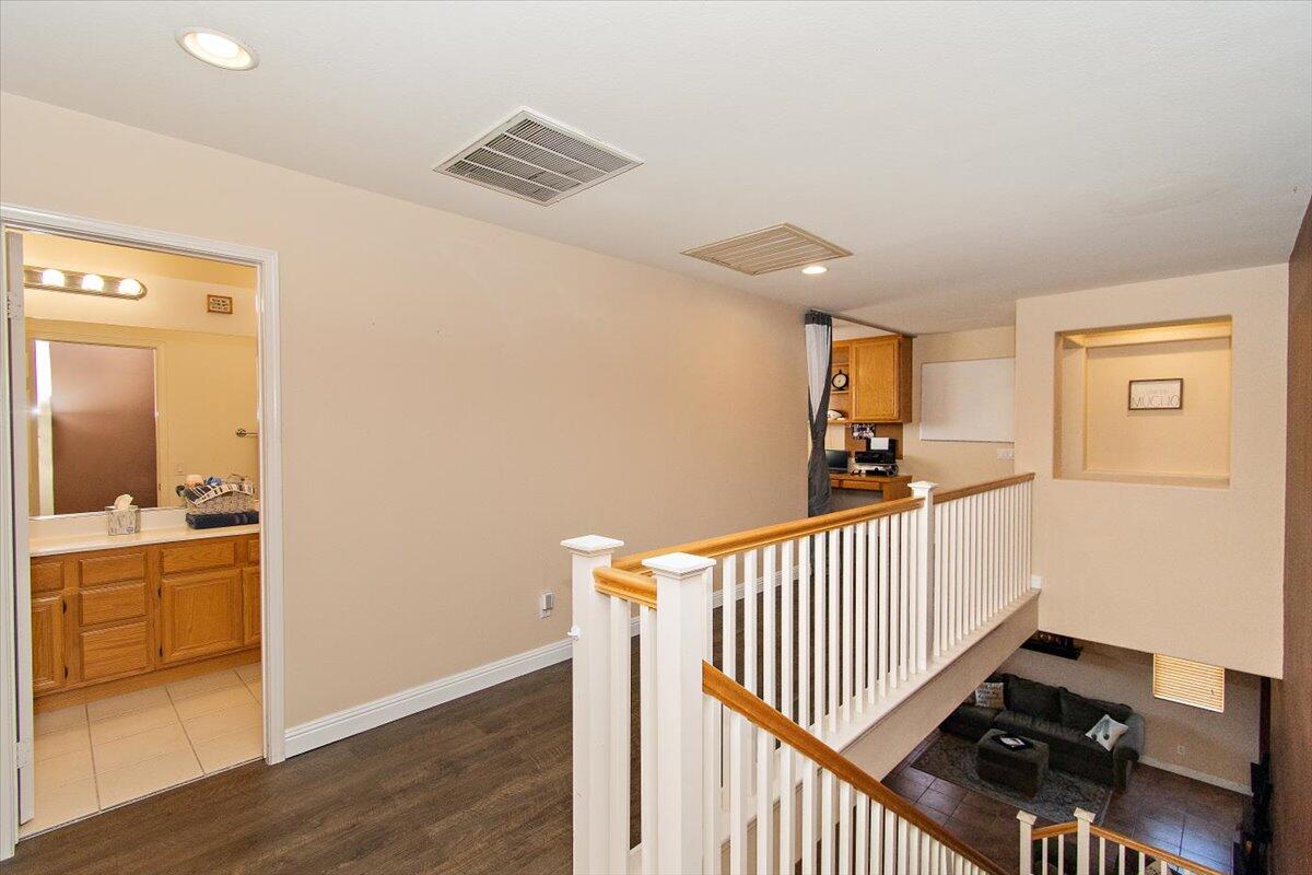 8576 Barnwood Lane Riverside, CA 92508 - Photo 23 of 56 22-BOS_1627
