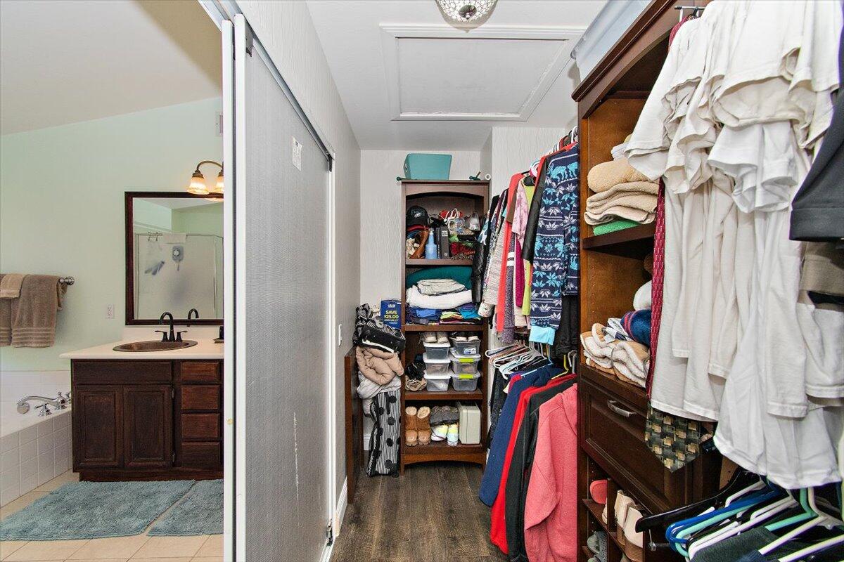 8576 Barnwood Lane Riverside, CA 92508 - Photo 28 of 56 27-BOS_1624