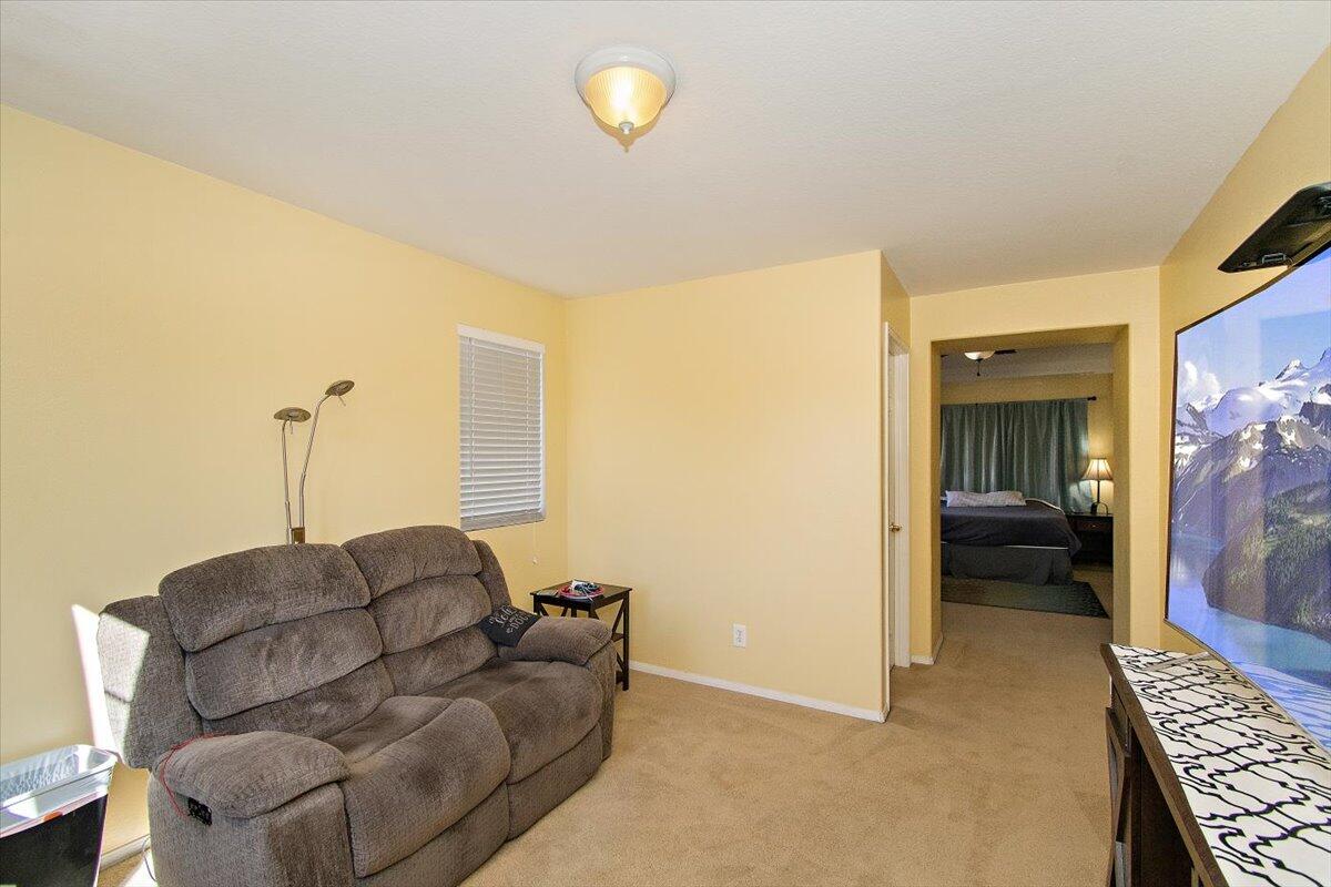 8576 Barnwood Lane Riverside, CA 92508 - Photo 30 of 56 29-BOS_1626