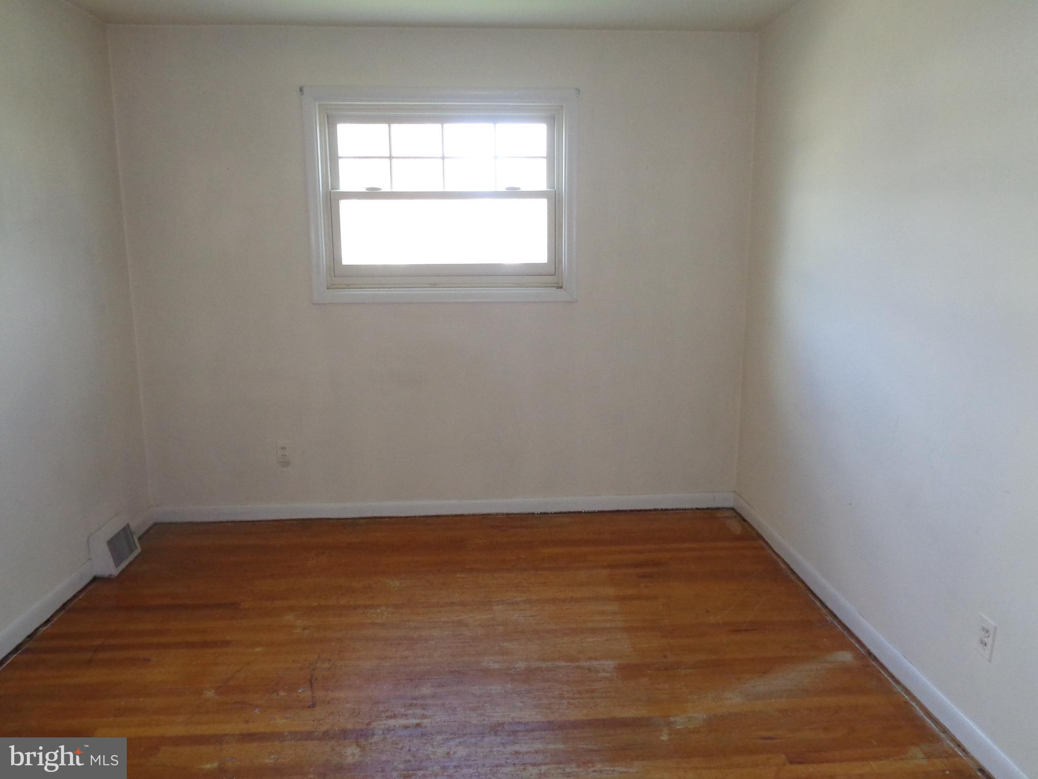 608 Louise Road Glenside, PA 19038 - Photo 13 of 28 Gallery Image 13
