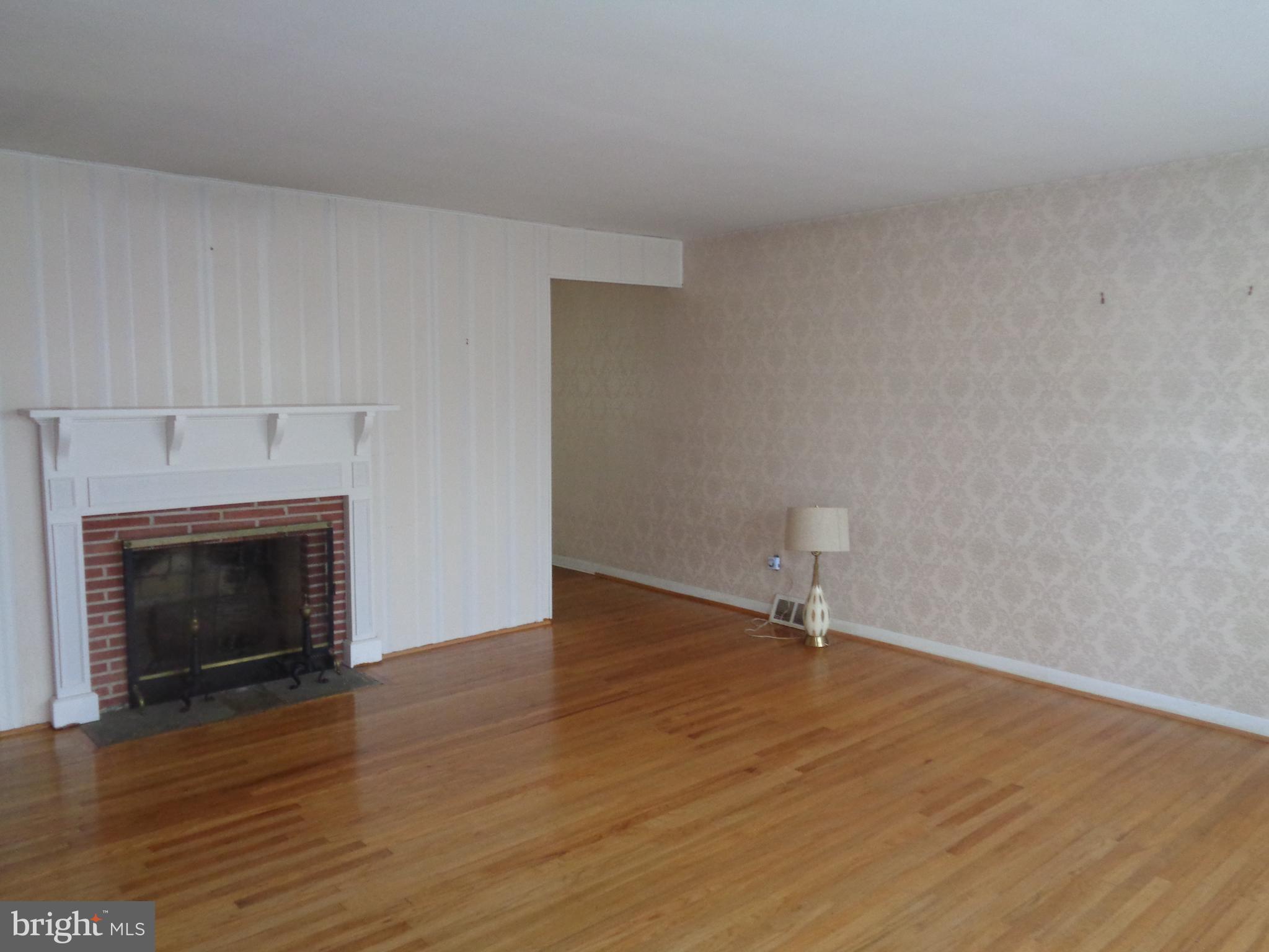 608 Louise Road Glenside, PA 19038 - Photo 2 of 28 Gallery Image 2