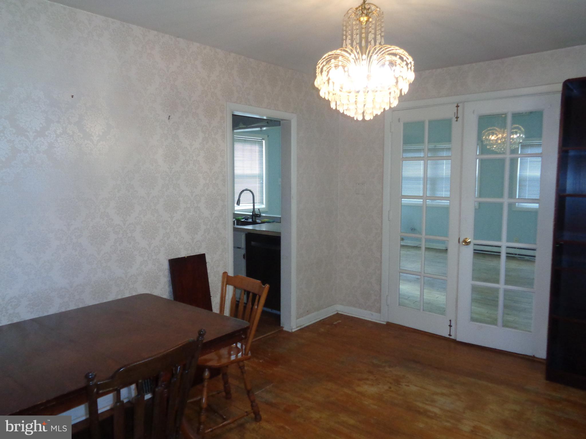 608 Louise Road Glenside, PA 19038 - Photo 6 of 28 Gallery Image 6