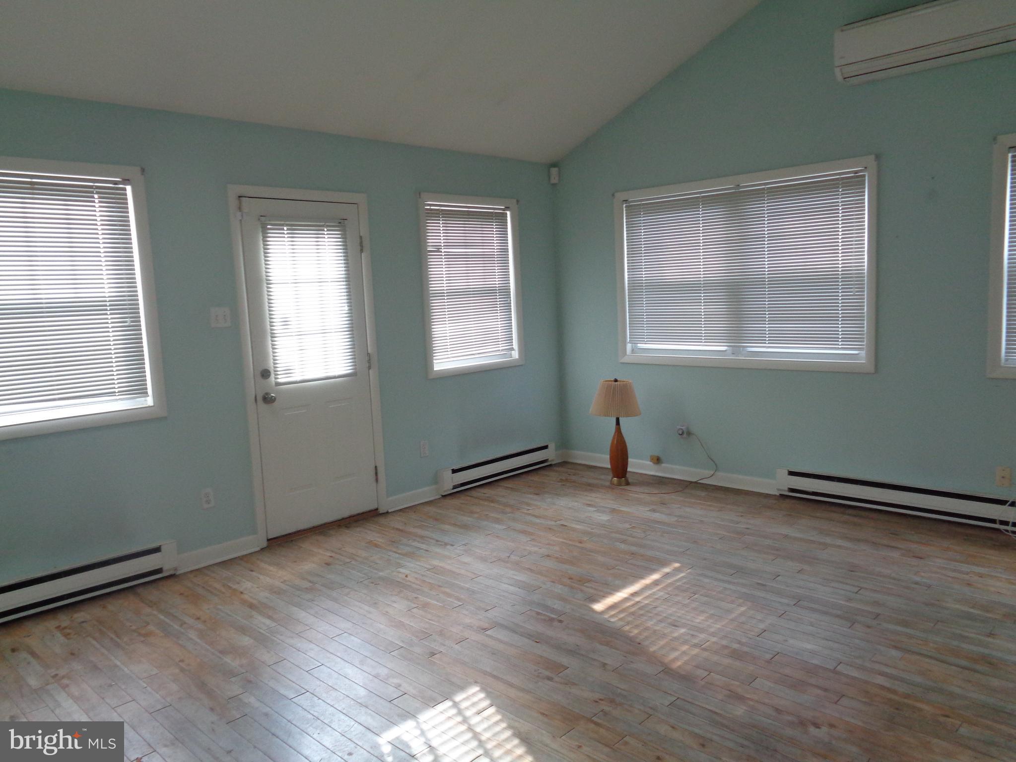 608 Louise Road Glenside, PA 19038 - Photo 7 of 28 Gallery Image 7