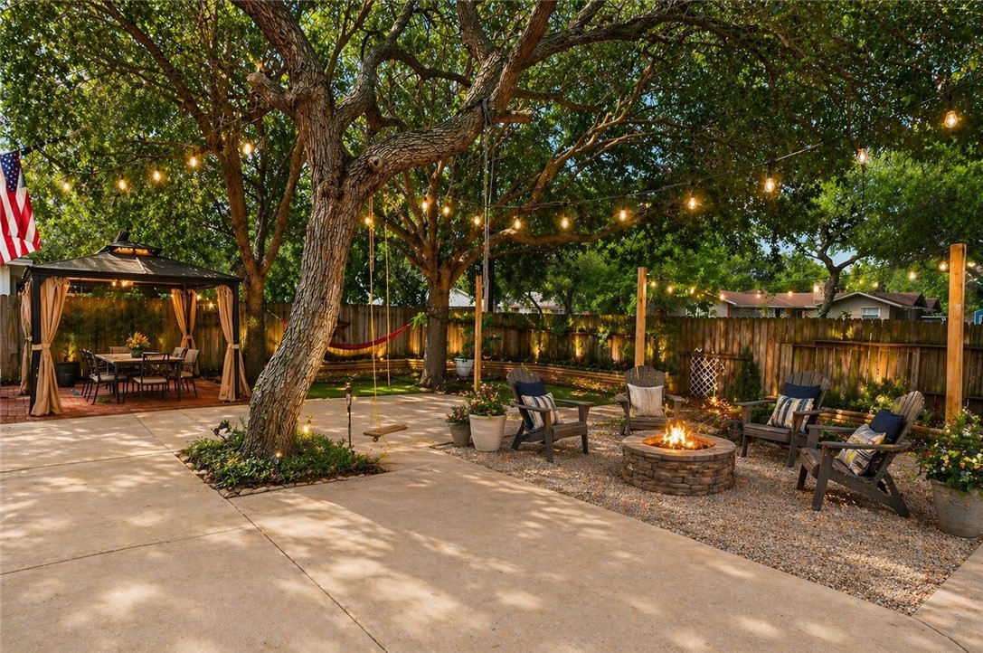2328 Timberleaf Circle Ingleside, TX 78362 - Photo 33 of 33 a view of a park with bench and trees