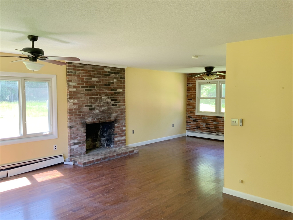 12 Old County Road Westminster, MA 01473 - Photo 14 of 23