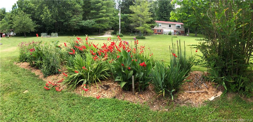 2356 Morgan Road Taswell, IN 47175 - Photo 3 of 92