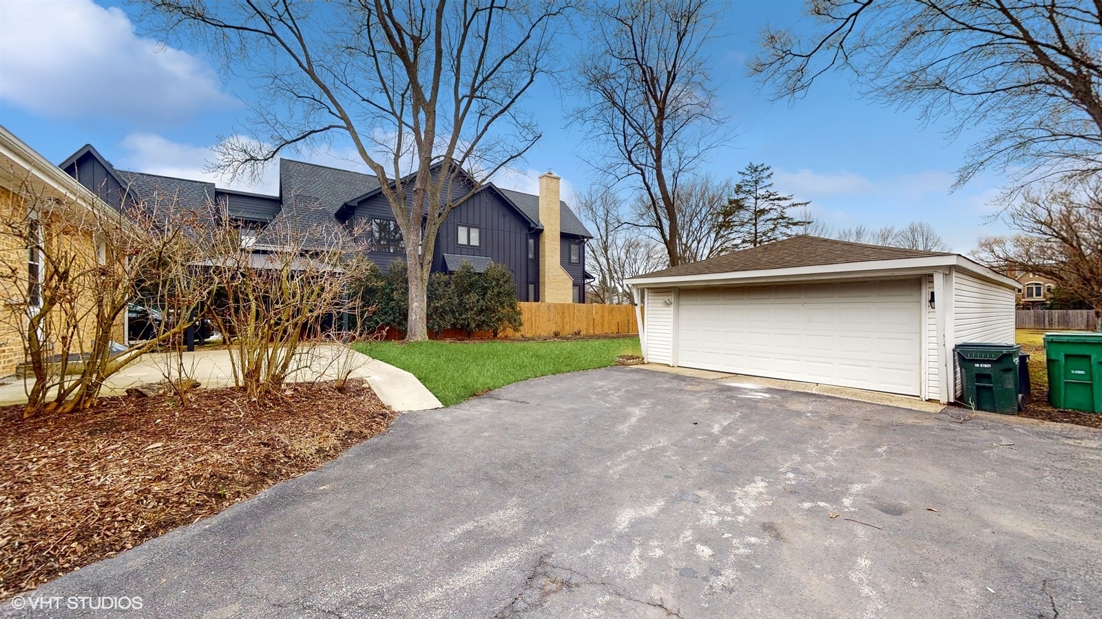 2930 Koepke Road Northbrook, IL 60062 - Photo 22 of 30 a view of a house with a yard and garage